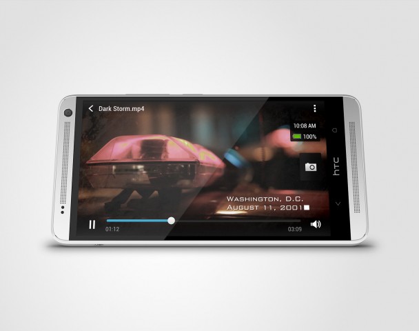 Das Gehäuse ist wie beim HTC One aus Aluminium und hat auf der Vorderseite Stereolautsprecher. (Bild: HTC)